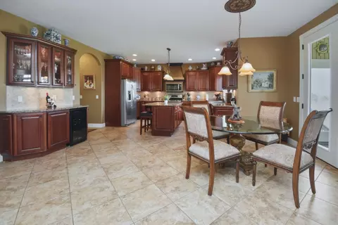Dining - 1303 Janet Dr, Bloomington, IL 61704 photo 2 of 8