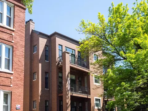 1615 N Claremont Ave #3S, Chicago, IL 60647