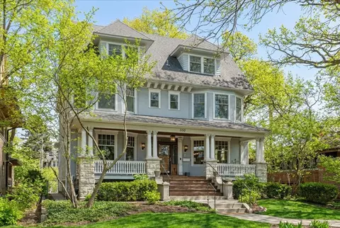 530 N East Ave, Oak Park, IL 60302