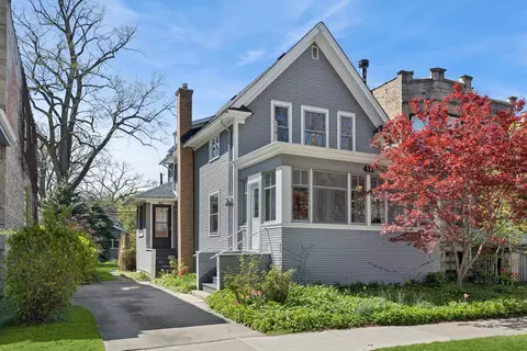 411 N Marion St, Oak Park, IL 60302