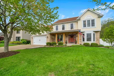 Exterior - 2217 Stonehaven Dr, Plainfield, IL 60586 photo 2 of 10