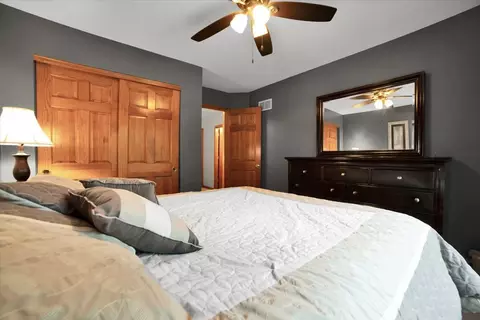 Bedroom - 2217 Stonehaven Dr, Plainfield, IL 60586 photo 7 of 7
