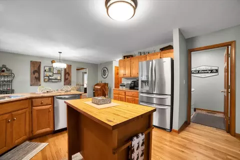 Kitchen - 2217 Stonehaven Dr, Plainfield, IL 60586 photo 3 of 3
