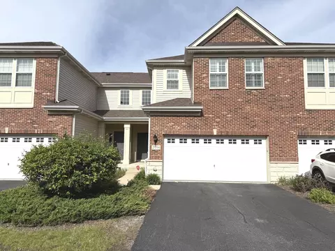2994 Henley Ln, Naperville, IL 60540