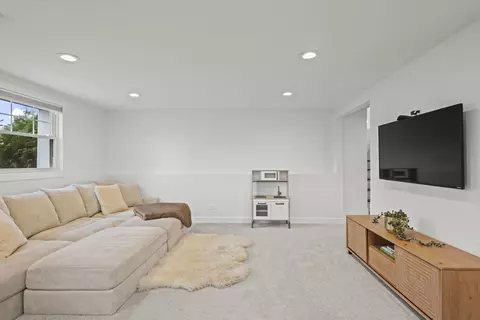 Other - 671 Hazel Ct, Roselle, IL 60172 photo 5 of 11