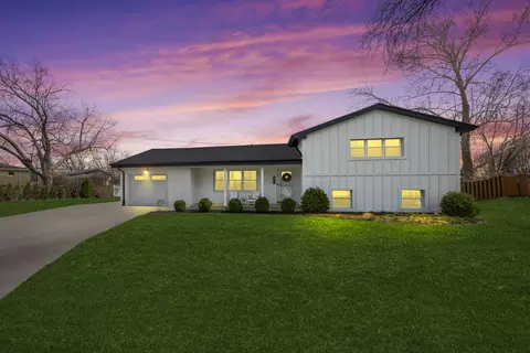 Exterior - 671 Hazel Ct, Roselle, IL 60172 photo 8 of 8