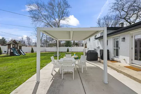 Other - 671 Hazel Ct, Roselle, IL 60172 photo 11 of 11