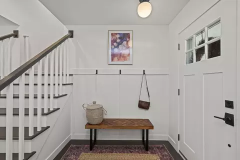 Entry Way - 671 Hazel Ct, Roselle, IL 60172 photo 1 of 1