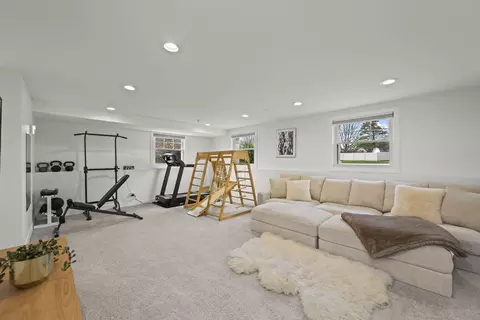 Other - 671 Hazel Ct, Roselle, IL 60172 photo 3 of 11