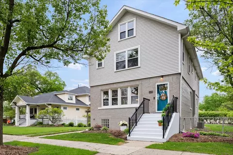 3638 Harrison Ave, Brookfield, IL 60513