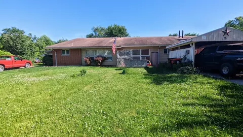 1516 Fairway Dr, Rantoul, IL 61866