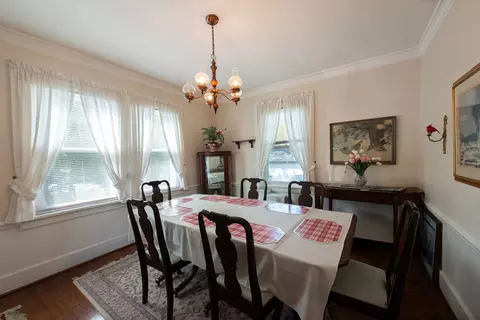 Dining - 1064 Springfield Ave, Deerfield, IL 60015 photo 1 of 2
