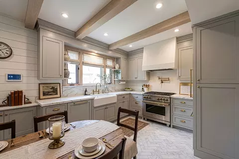 Kitchen - 1064 Springfield Ave, Deerfield, IL 60015 photo 2 of 4