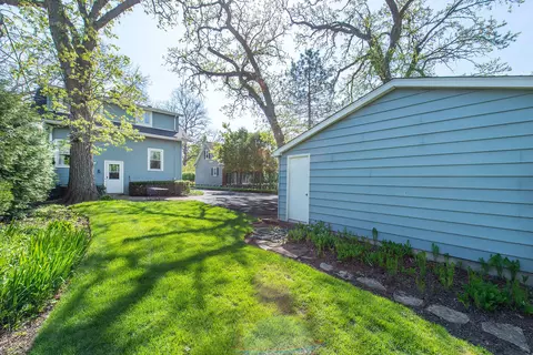Exterior - 1064 Springfield Ave, Deerfield, IL 60015 photo 11 of 15