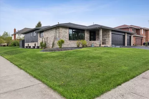 8536 Biltmore Dr, Orland Park, IL 60462