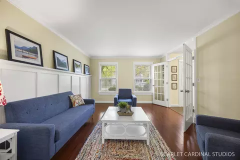 Living - 103 Forestview Ln, Aurora, IL 60502 photo 2 of 4