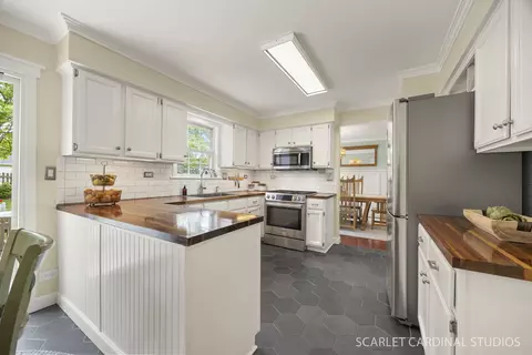 Kitchen - 103 Forestview Ln, Aurora, IL 60502 photo 1 of 4