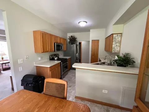 832 Coronado Ct #832, Elgin, IL 60123 photo 7