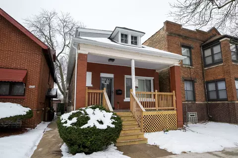 7653 S Saint Lawrence Ave, Chicago, IL 60619