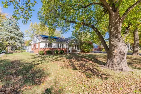 Exterior - 310 Rowe Dr, Bloomington, IL 61701 photo 1 of 10