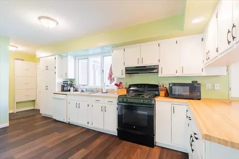 Kitchen - 310 Rowe Dr, Bloomington, IL 61701 photo 1 of 3