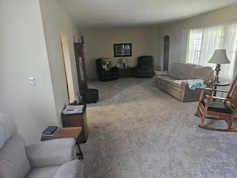 Living - 4504 26th Ave, Moline, IL 61265 photo 3 of 4
