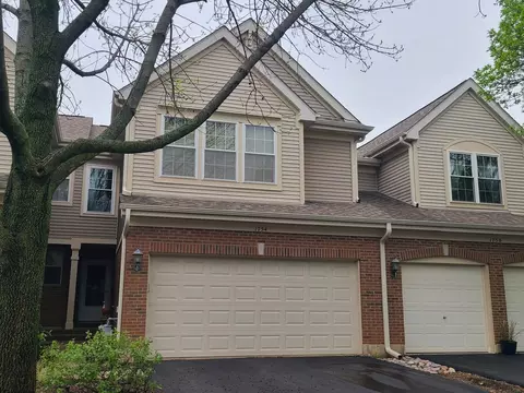 1754 Briggs Ct, Lisle, IL 60532