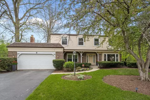 8 Anglican Ln, Lincolnshire, IL 60069