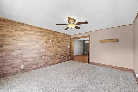 360 E Patton St, Paxton, IL 60957 photo 6