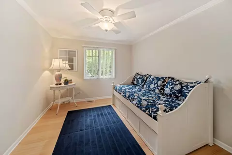 Bedroom - 228 Brookside Ln #B, Willowbrook, IL 60527 photo 1 of 3