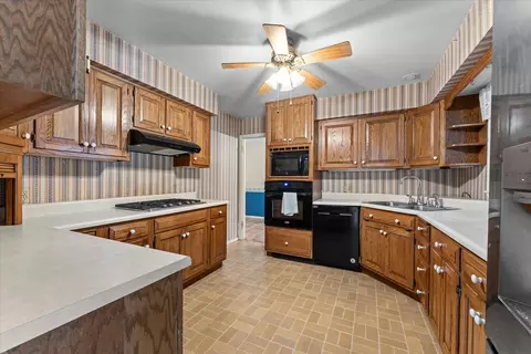 Kitchen - 1606 Dobbins Dr, Champaign, IL 61821 photo 1 of 5