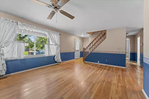 Living - 1606 Dobbins Dr, Champaign, IL 61821 photo 3 of 3