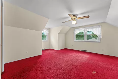 Bedroom - 1606 Dobbins Dr, Champaign, IL 61821 photo 7 of 8
