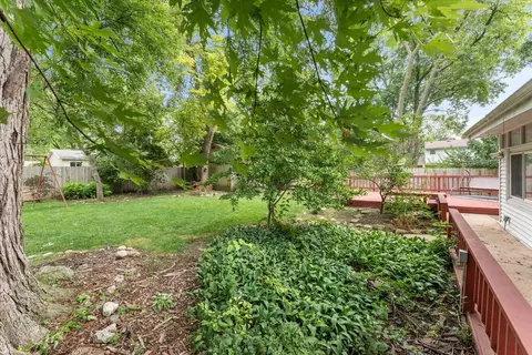 Exterior - 1606 Dobbins Dr, Champaign, IL 61821 photo 8 of 10