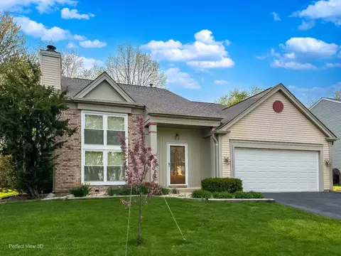 1424 Farrington Ln, Aurora, IL 60504