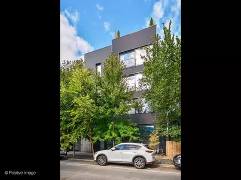 1311 N Wicker Park Ave #PH, Chicago, IL 60622