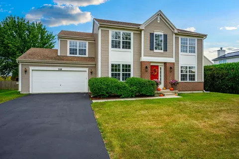 318 Chautauqua Ln, Sycamore, IL 60178