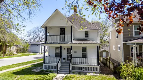 1027 Grant Ave, Rockford, IL 61103