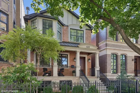 1429 W Cullom Ave, Chicago, IL 60613
