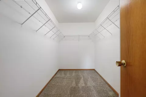 Other - 6822 Oak View Ct, Oak Forest, IL 60452 photo 3 of 6