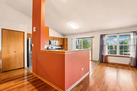 Other - 6822 Oak View Ct, Oak Forest, IL 60452 photo 2 of 6