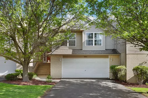 6822 Oak View Ct, Oak Forest, IL 60452