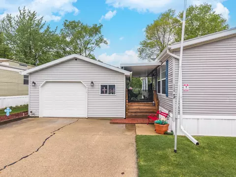 1129 11th St, Bloomington, IL 61704 photo 44