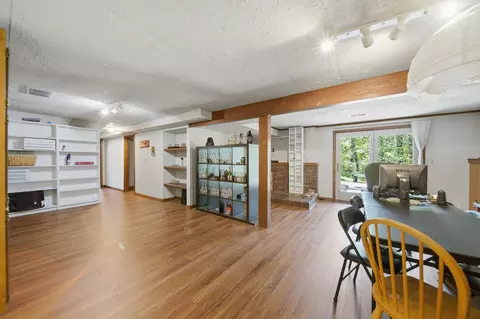 Other - 1024 Idle Oak Run, Dixon, IL 61021 photo 9 of 9