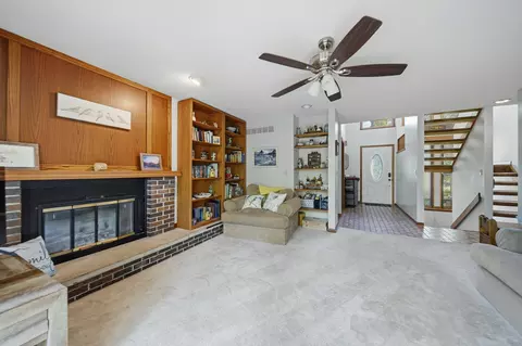 Living - 1024 Idle Oak Run, Dixon, IL 61021 photo 2 of 2