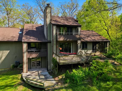 Other - 1024 Idle Oak Run, Dixon, IL 61021 photo 1 of 9