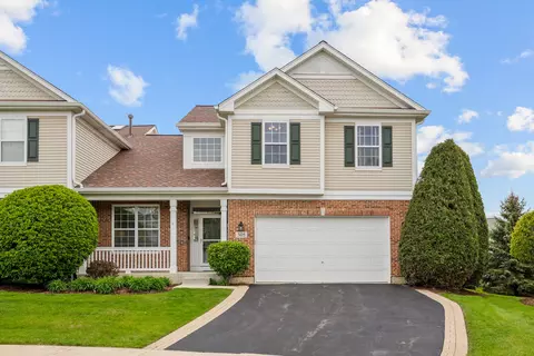 305 Ashby Ct, Geneva, IL 60134