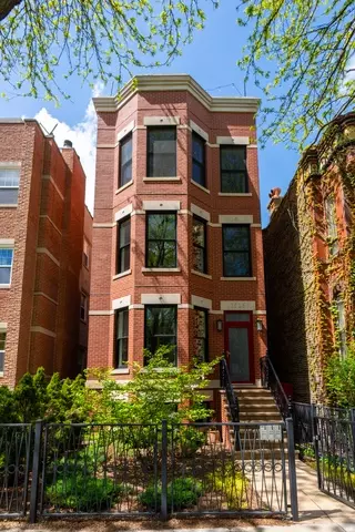1526 N Leavitt St #2, Chicago, IL 60622