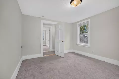 Bedroom - 605 S Lee St, Bloomington, IL 61701 photo 7 of 9