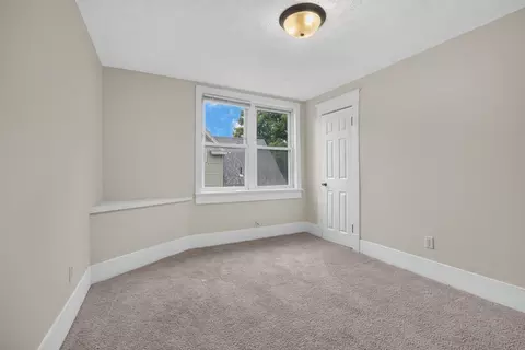 Bedroom - 605 S Lee St, Bloomington, IL 61701 photo 1 of 9